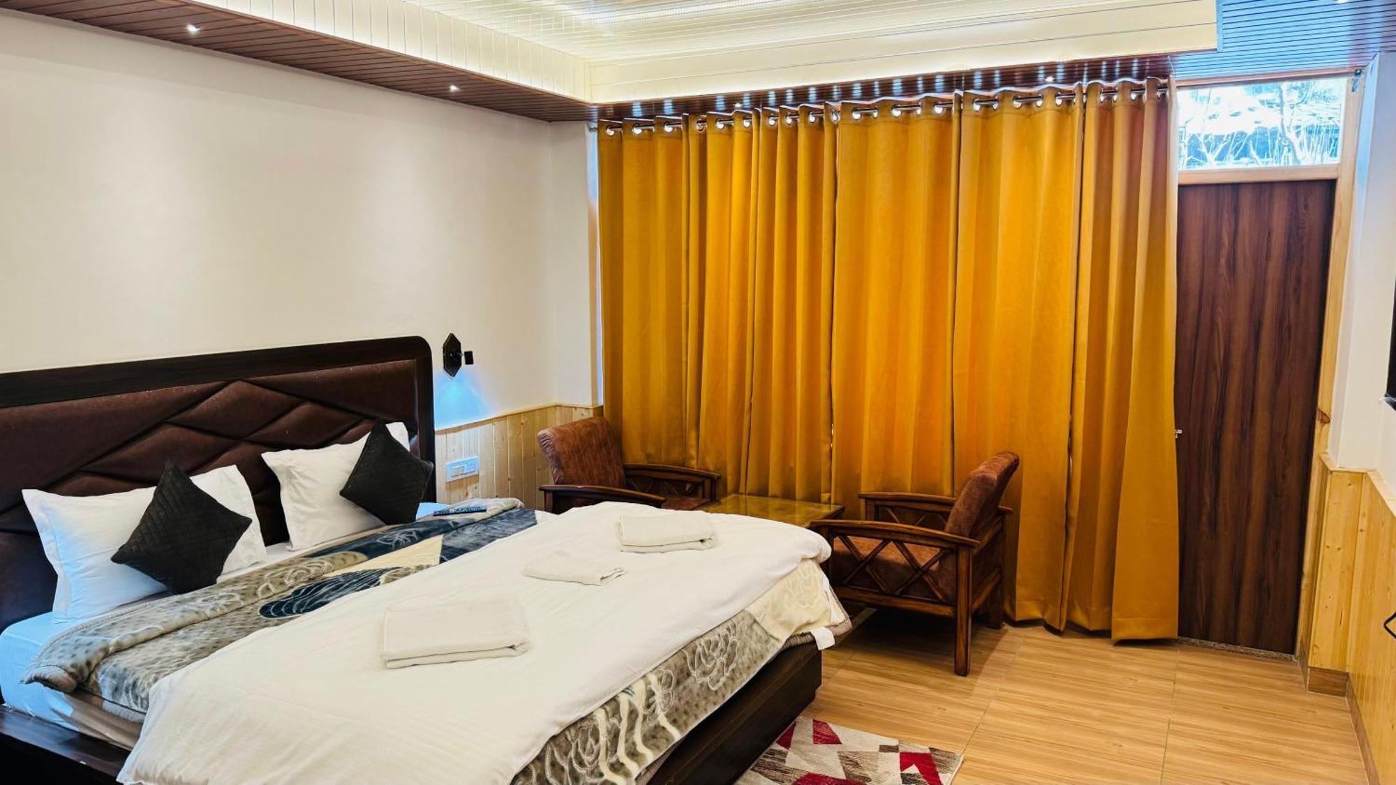 The Midnight Garden Manali Hotell Exteriör bild
