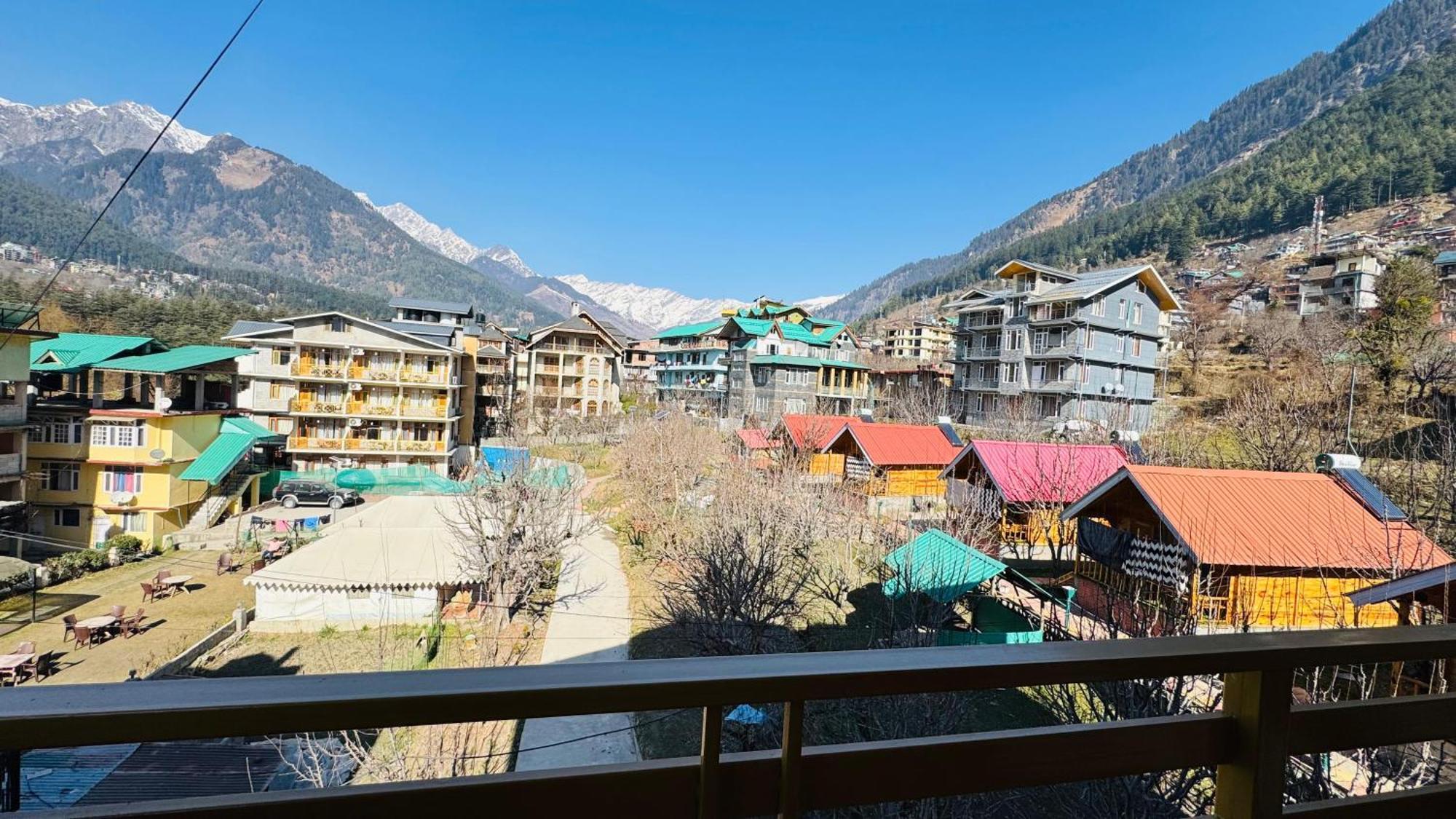 The Midnight Garden Manali Hotell Exteriör bild